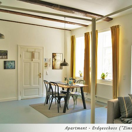 Das Gelbe Haus - Drei Besondere Ferienwohnungen Фленсбург Экстерьер фото