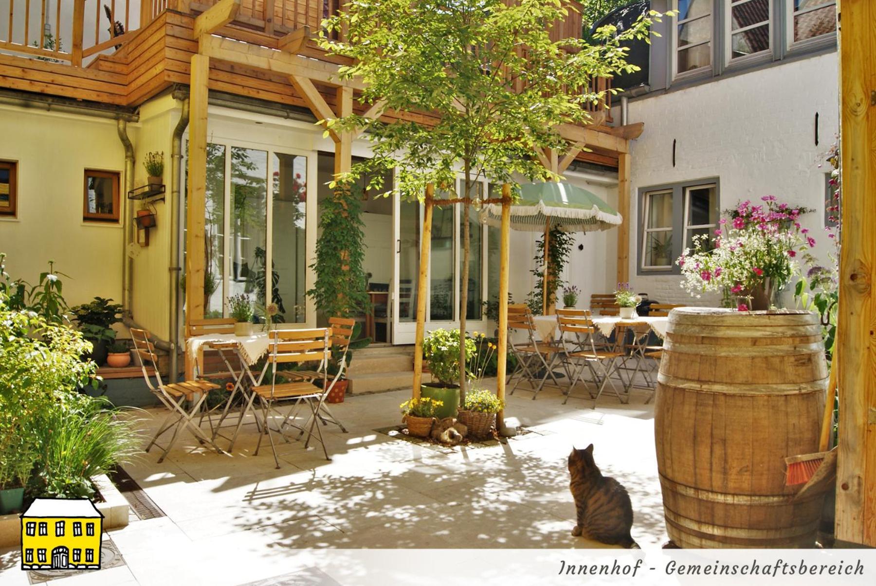 Das Gelbe Haus - Drei Besondere Ferienwohnungen Фленсбург Экстерьер фото